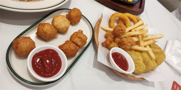 摩欧客意式餐厅加盟费