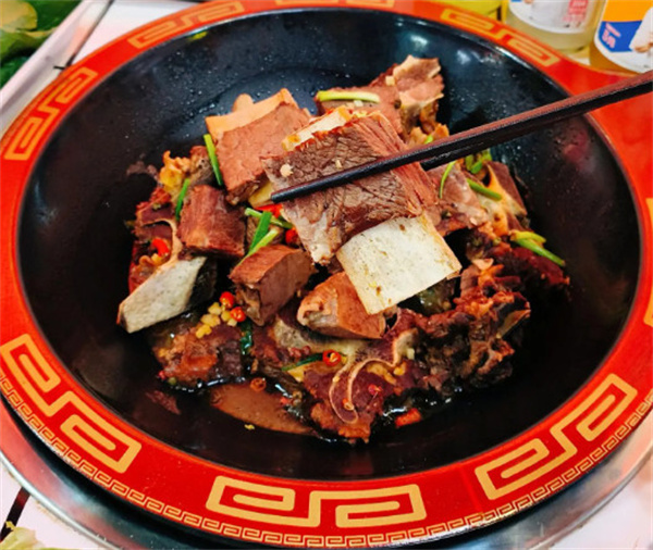 地摊牛排火锅加盟费