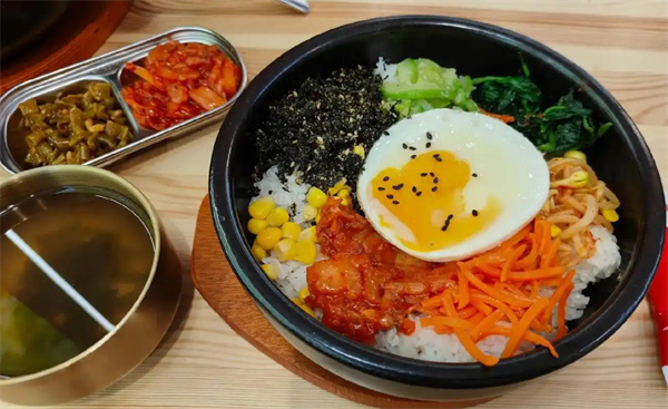 gxd石锅拌饭加盟费