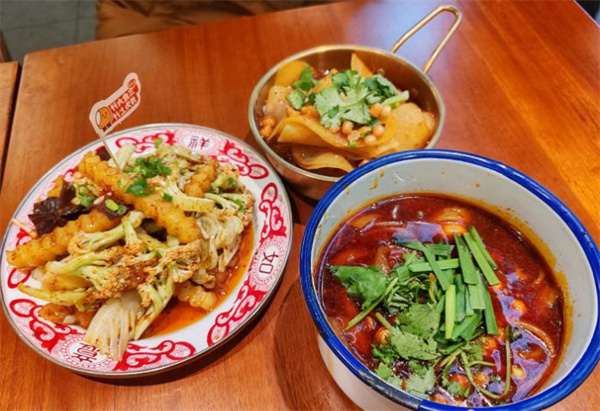 樊薯薯小吃店加盟费