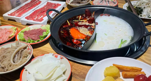 邱翠花鲜切牛肉自助火锅加盟费