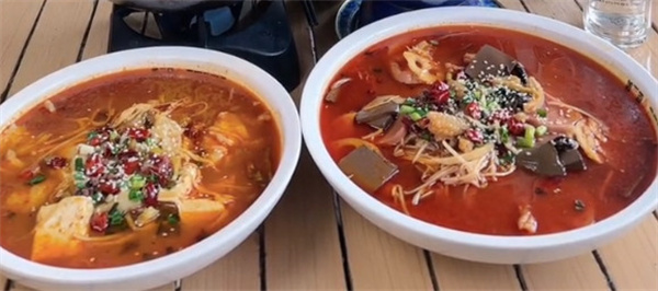 姜不管酸菜鱼加盟费