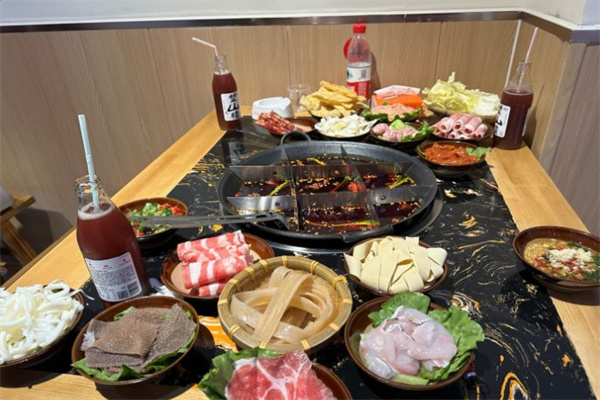 阮三娘火锅加盟费