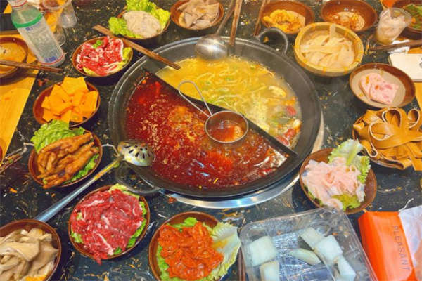 阮三娘火锅加盟费