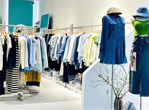 时尚优购女装加盟费