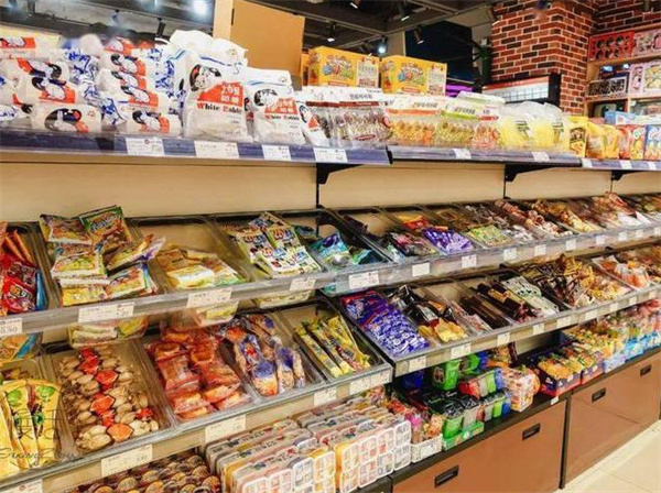 杨小馋零食加盟费