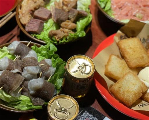 就八桌火锅加盟费