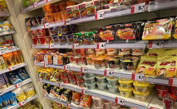 杨小馋零食加盟费