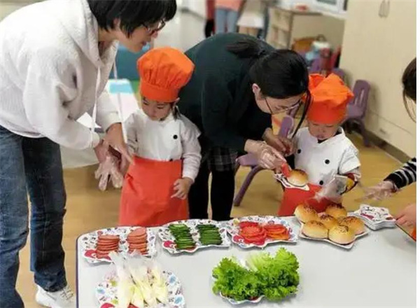 教孩子做饭整理亲子馆加盟费