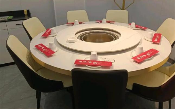 源灶味小锅烀饼加盟费