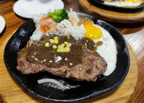 金先生街霸牛排加盟费