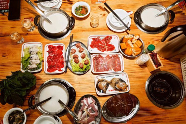 有米粥料海鲜粥底火锅加盟费