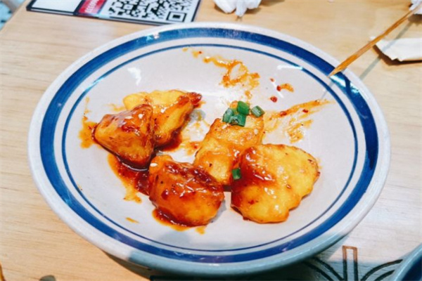 唐小绪呱呱老米线加盟费