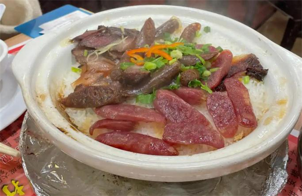 港式炭火煲仔饭加盟费