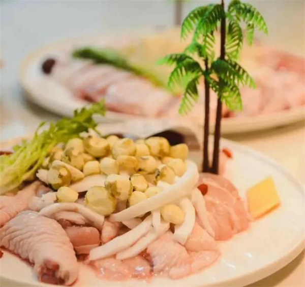 流浪泡泡破破烂烂烤肉加盟费