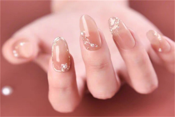 瞧享美甲加盟费