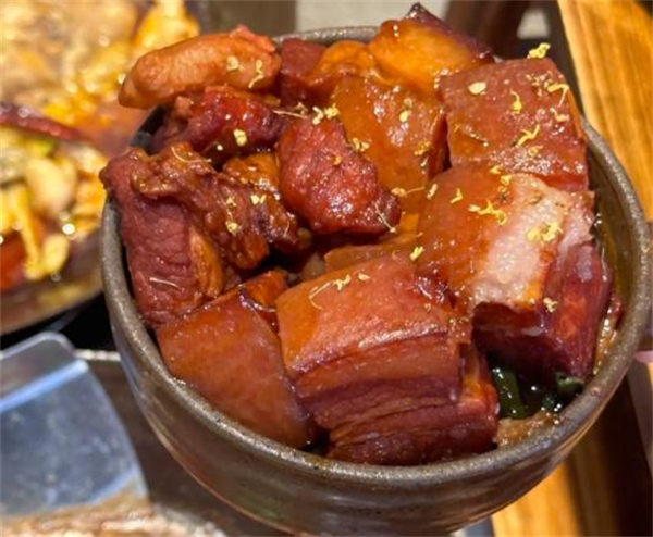 逵胖胖炉边菜加盟费