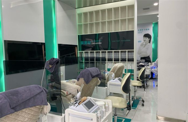 黑奥秘养发加盟费