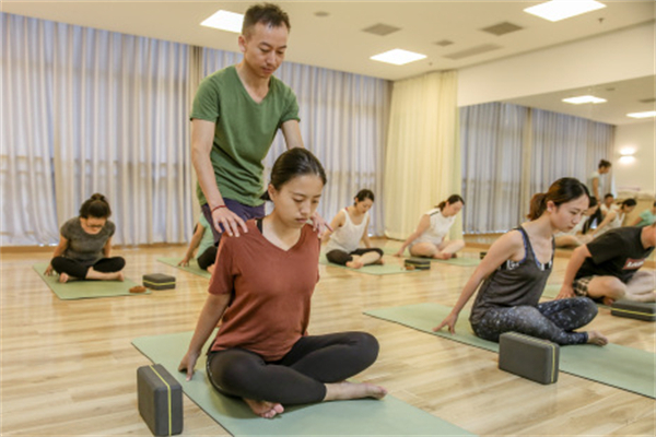 瑜舍瑜伽加盟费