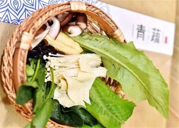 青蔬麻辣烫加盟费