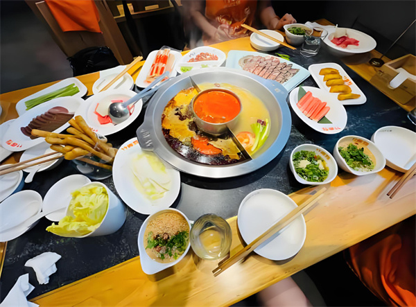 竹犇番茄火锅加盟费