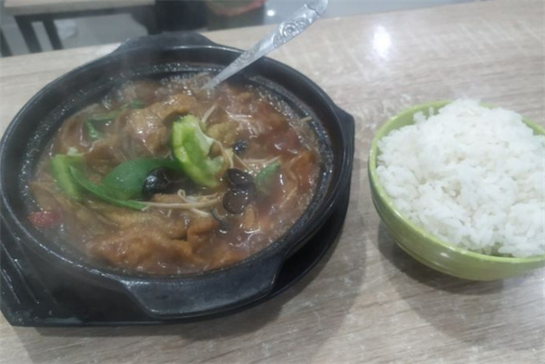 速味居黄焖鸡米饭加盟费