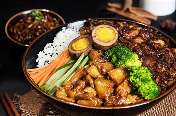 庆园猪脚饭加盟费