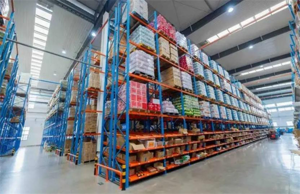 亿小馋零食加盟费