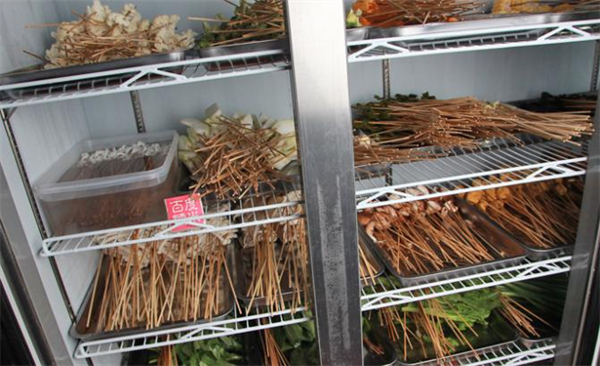 灌县老妈砂锅串串香加盟费