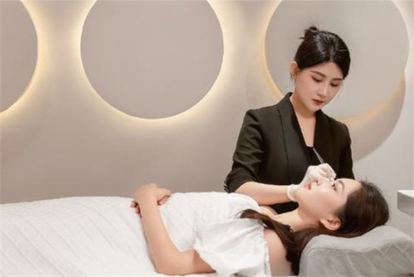 久匠纹眉加盟费