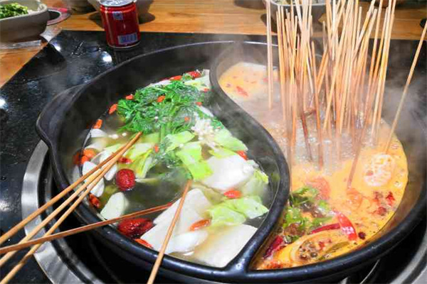 川麻婆串串香加盟费