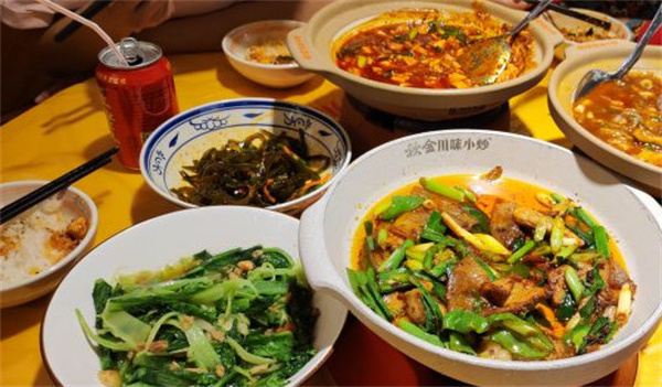 秋金川味小炒加盟费