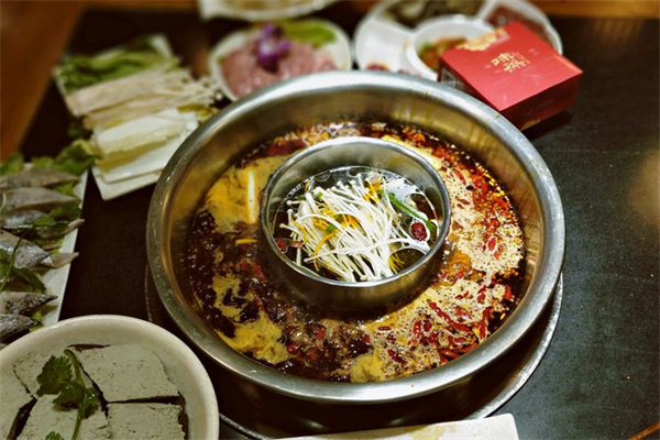 味蒸火锅加盟费