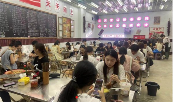 徐小英火锅米线加盟费