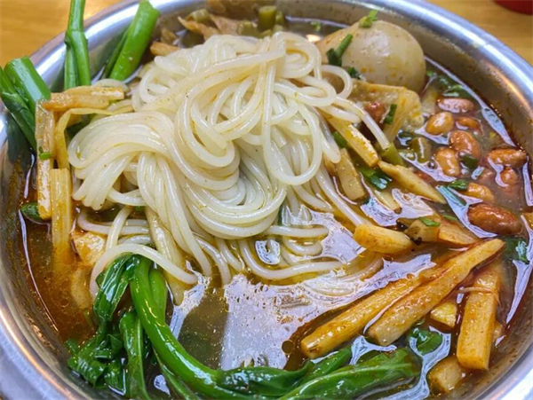 孙姐柳州螺蛳粉加盟费