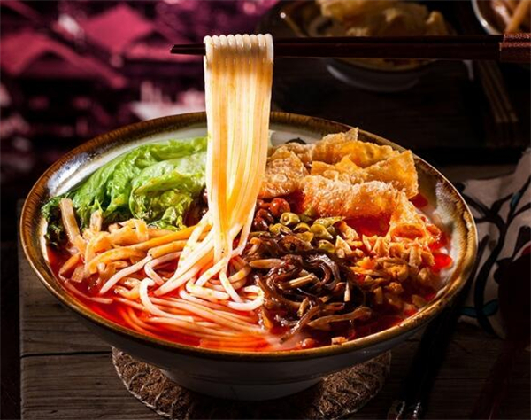 孙姐柳州螺蛳粉加盟费