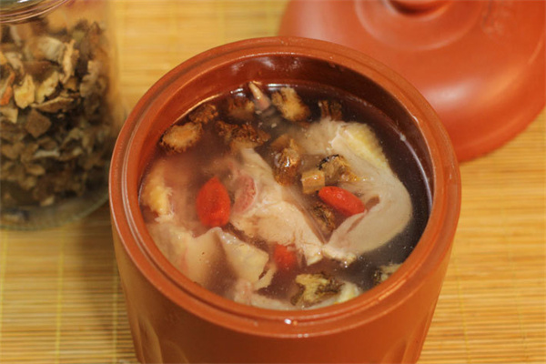 煨阿婆营养煨汤加盟费