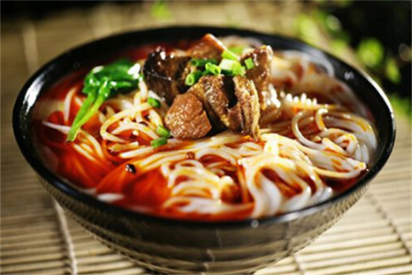 铁锅哥米线加盟费