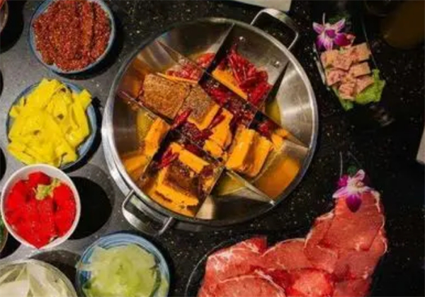 笨姐居民楼火锅加盟费