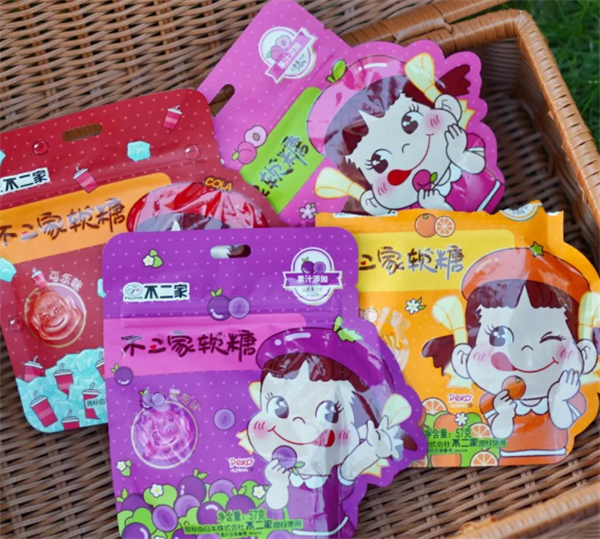 抓小零趣味零食乐园加盟费