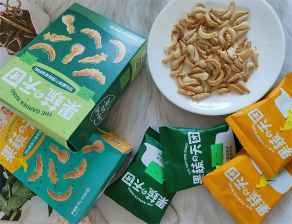 抓小零趣味零食乐园加盟费