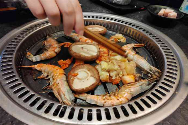 贺野自助炭火烤肉加盟费