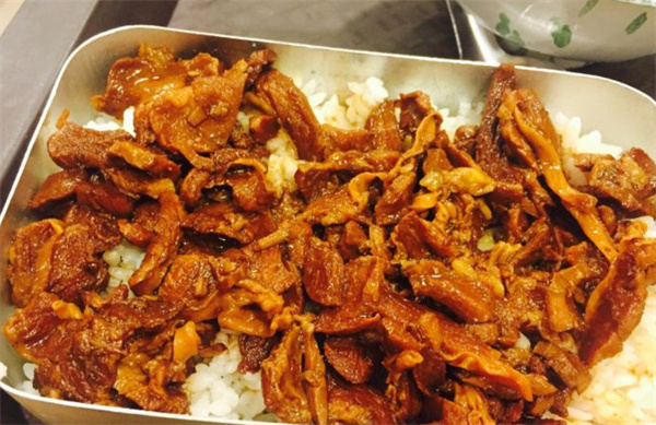 肥灶.1988老饭盒加盟费