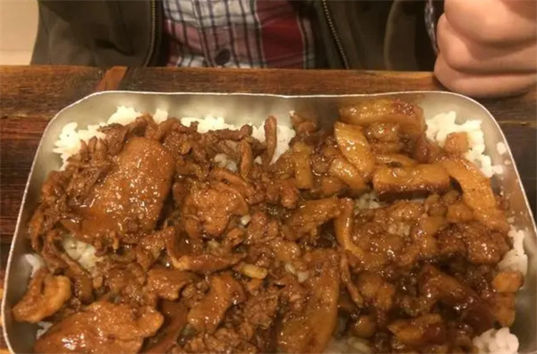 肥灶.1988老饭盒加盟费