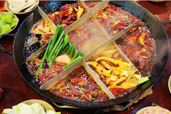 九张桌火锅加盟费