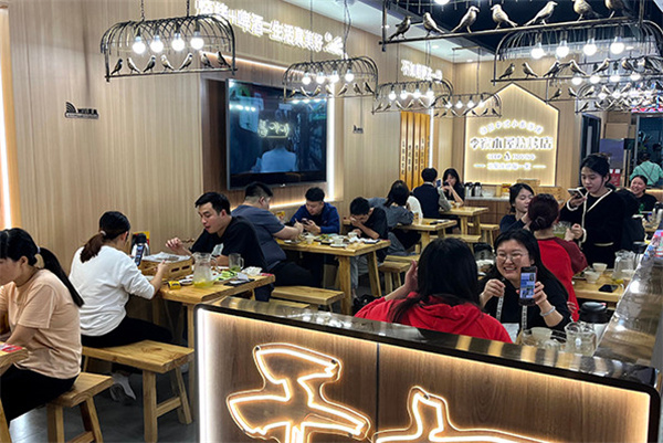 李家木屋烧烤加盟费