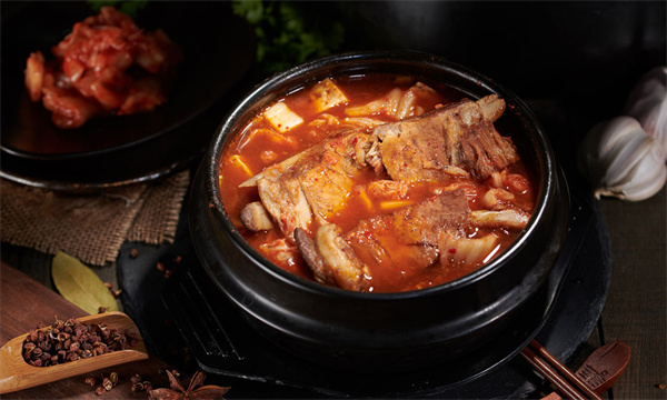 万和春排骨米饭加盟费