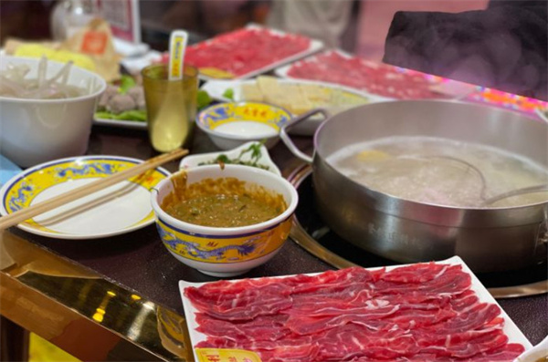 大吉利潮汕牛肉火锅加盟费