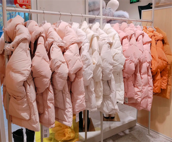 滚球的店加盟费