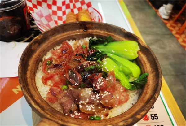 赵财财煲仔饭加盟费